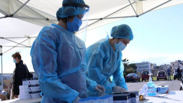 Κορωνοϊός: Σταθερά στην πρώτη θέση η Αττική – Που εντοπίστηκαν τα περισσότερα κρούσματα