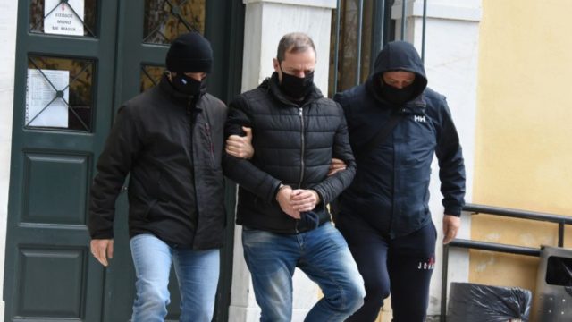 Δημήτρης Λιγνάδης: Έφθασε στις φυλακές της Τρίπολης ο σκηνοθέτης