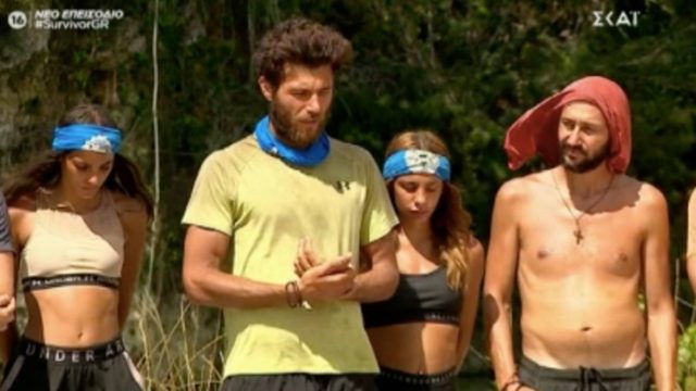 Survivor 4: «Μπουρλότο» παρά τις νίκες οι «Μπλε» – «Τι ζόρι τραβάς μαζί μου;»