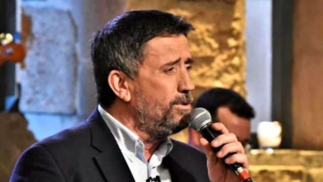 «Χουνέρι» σε Σπύρο Παπαδόπουλο – Τρία μεγάλα ονόματα που έριξαν… άκυρο στην εκπομπή «Στην υγειά μας» (ΦΩΤΟ)