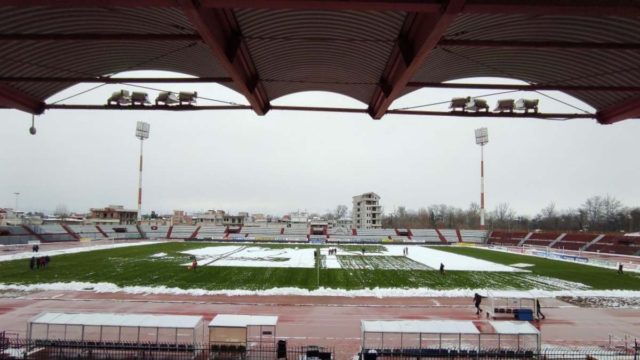 Αναβλήθηκε το Λάρισα – ΑΕΚ λόγω της πυκνής χιονόπτωσης