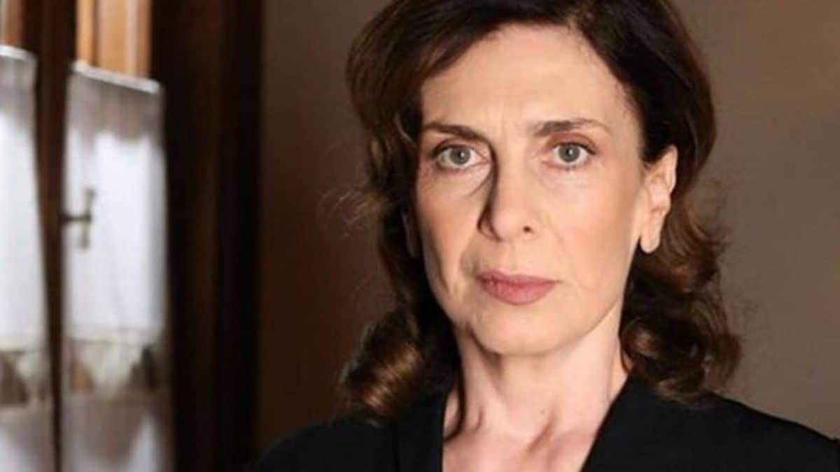 Εσπευσμένα στο νοσοκομείο η Μυρσίνη – Κρίσιμες ώρες στις Άγριες Μέλισσες