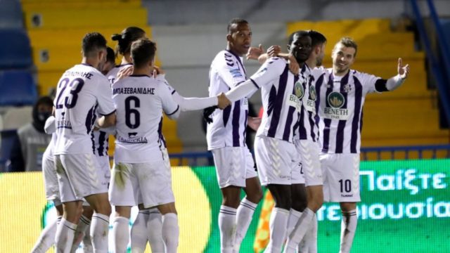 Super League: Ασταμάτητος ο Απόλλων Σμύρνης απέναντι στον Ατρόμητο