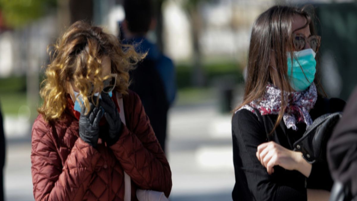 Κορωνοϊός: Έντονη ανησυχία για τα κρούσματα και τις μεταλλάξεις – Ξανά από την αρχή!