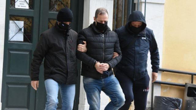 Δημήτρης Λιγνάδης: Καταθέτει την απολογία του σήμερα στην ανακρίτρια – Ποιο είναι το άλλοθι του για τις καταγγελίες