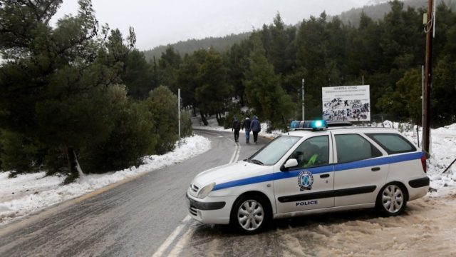 Μεγάλο μποτιλιάρισμα στη λεωφόρο Πάρνηθος – Διεκόπη η κυκλοφορία