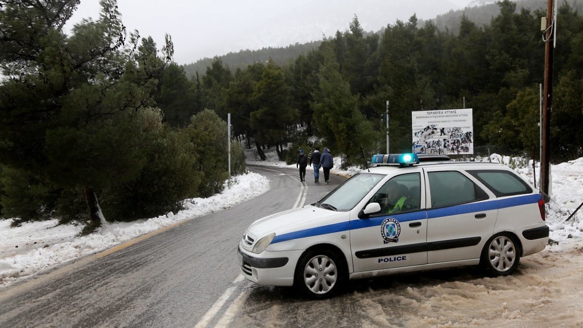 Μεγάλο μποτιλιάρισμα στη λεωφόρο Πάρνηθος – Διεκόπη η κυκλοφορία
