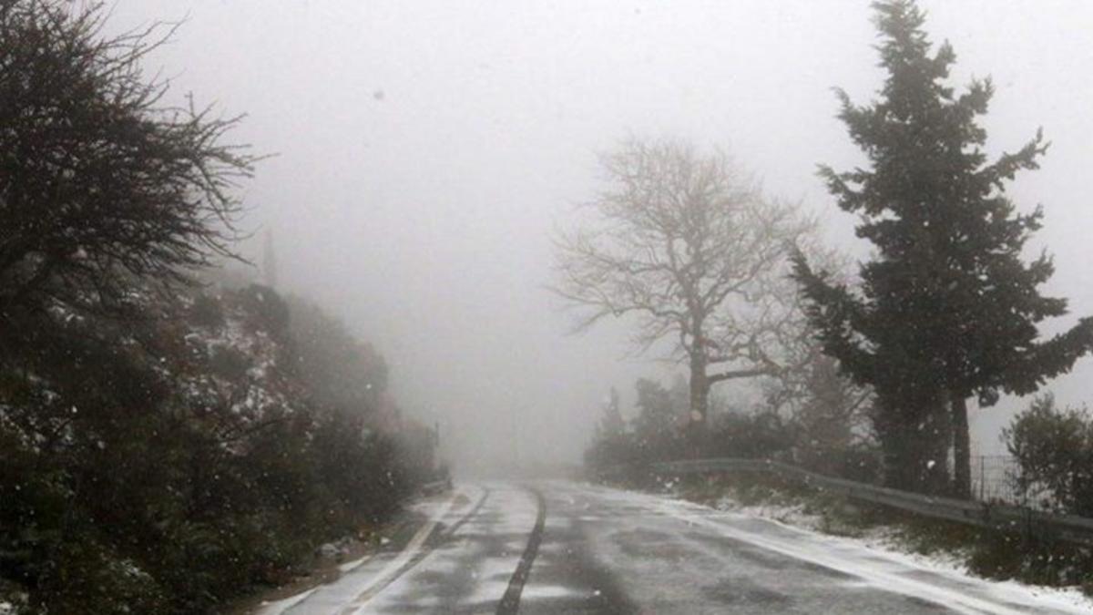 Διακοπή κυκλοφορίας στην Πάρνηθα λόγω ομίχλης