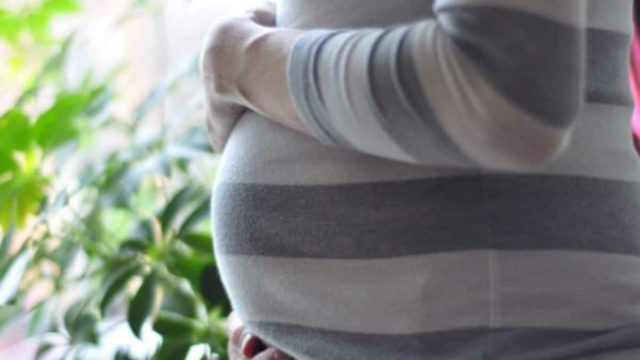 Αληθινή ιστορία 31χρονης Ντίνας: “Είμαι έγκυος από παντρεμένο. Με χώρισε για μία άλλη ερωμένη”