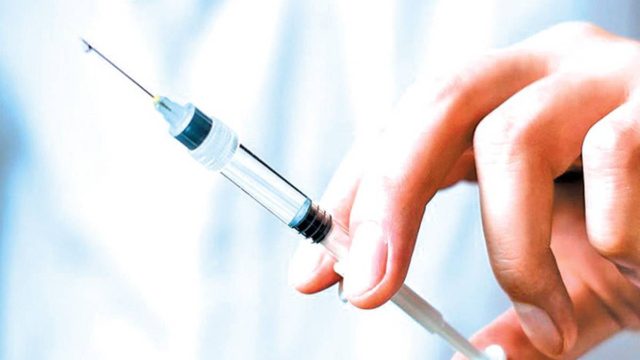 70χρονος κατέρρευσε και πέθανε 25 λεπτά αφού έκανε το εμβόλιο για τον κορωνοϊό