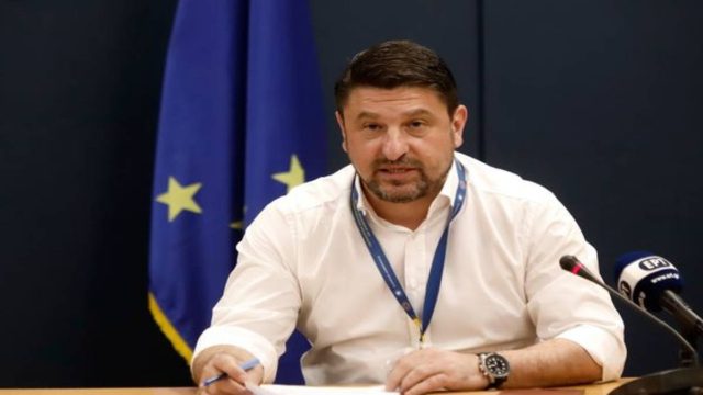 Απαγόρευση κυκλοφορίας: Αλλαγή στις ώρες μετά την έκρηξη των κρουσμάτων
