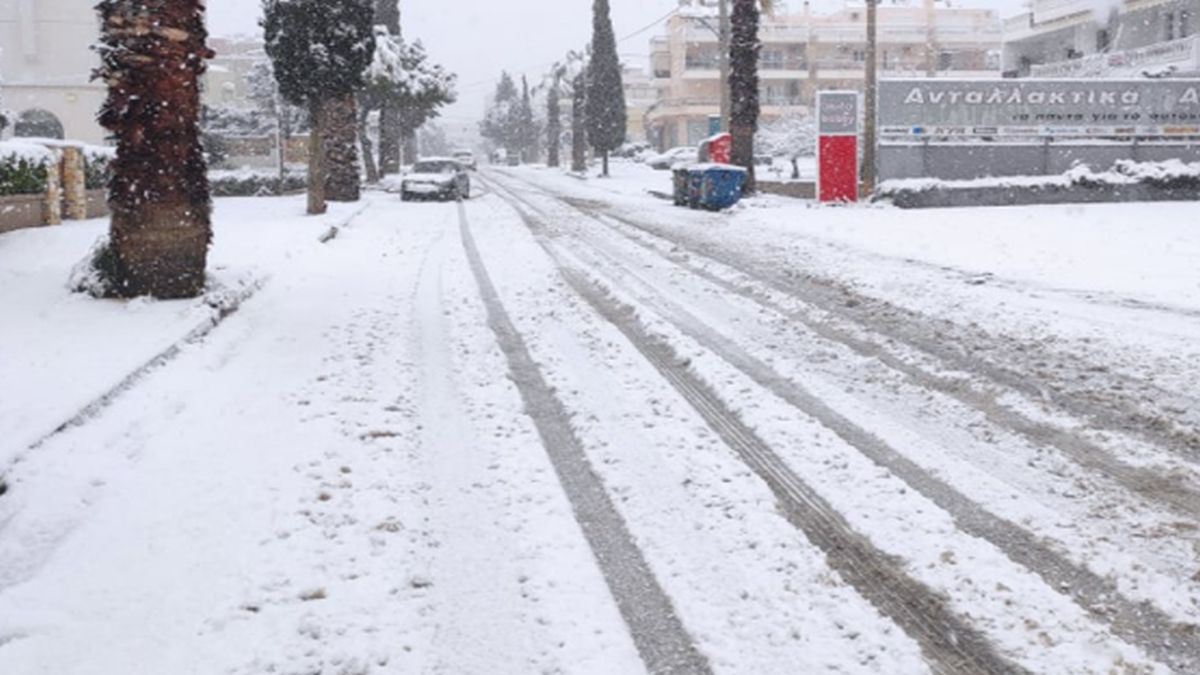 “Μείνετε σπίτια σας μέχρι τις 10:00”: Στην κατάψυξη όλη η Αττική!