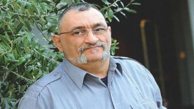 Ιάσονας Τριανταφυλλίδης: «Τάσσομαι 100% με το μέρος του Κιμούλη – Είναι ένας αυθεντικός και μεγάλος καλλιτέχνης»
