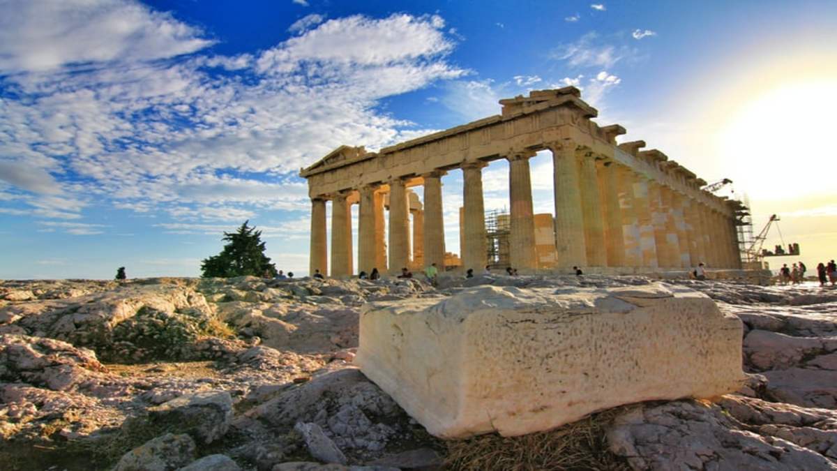 Καιρός: Ανεβαίνει το θερμόμετρο – Πού θα φτάσει τους 20 βαθμούς ο υδράργυρος