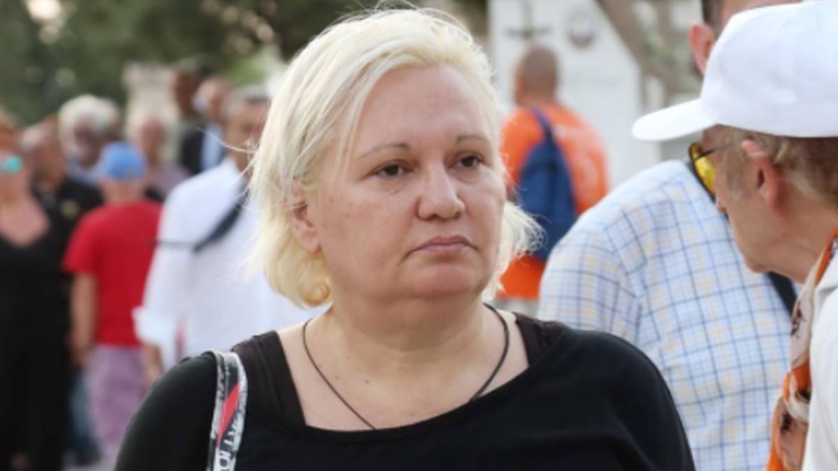 Καίτη Φίνου: «Με στιγμάτισε ο βιασμός μου! Εκσπερμάτισε ανάμεσα στα μπούτια μου»