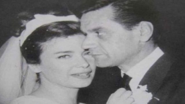 Δημήτρης Παπαμιχαήλ – Δέσπω Διαμαντίδου: Μαζί στο γάμο της Τζένης Καρέζη με τον Ζάχο Χατζηφωτίου (photo ντοκουμέντο)