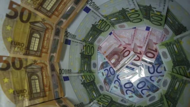Καταβολές πάνω από 110 εκατ. ευρώ από e-ΕΦΚΑ και ΟΑΕΔ έως τις 21 Φεβρουαρίου