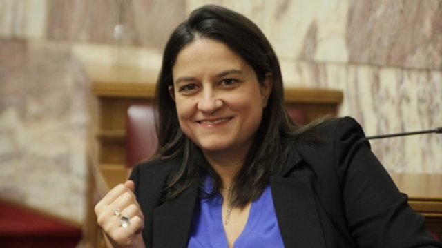 Νέο χτύπημα: Επίθεση με τρικάκια στο γραφείο της Νίκης Κεραμέως