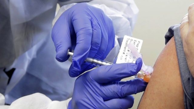 Κορωνοϊός: Αναβάλλονται οι σημερινοί εμβολιασμοί στην Αττική