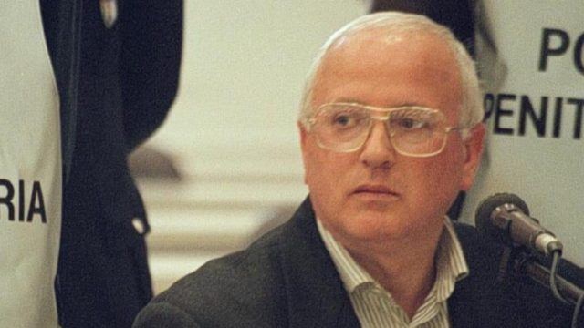Πέθανε ο Ραφαέλε Κούτολο – Ο πανίσχυρος νονός της ναπολιτάνικης μαφίας «Καμόρα»