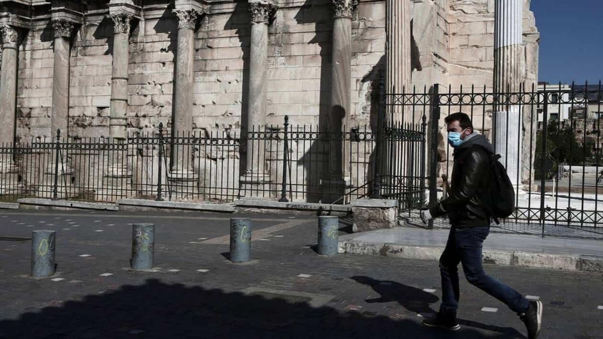“Βόμβα” για τον κορωνοϊό: “Να είμαστε προετοιμασμένοι για την αυξητική τάση των κρουσμάτων”