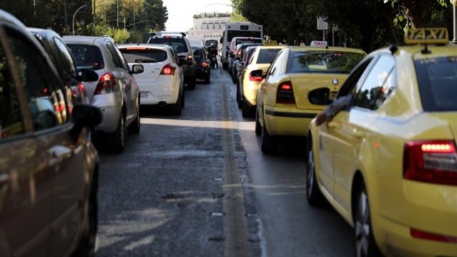 Τέλη κυκλοφορίας 2021: Έρχονται νέες μειώσεις – Ποιοι τις δικαιούνται