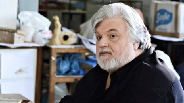 Θρήνος: Πέθανε από κορωνοϊό ο σκηνοθέτης Βασίλης Νικολαΐδης