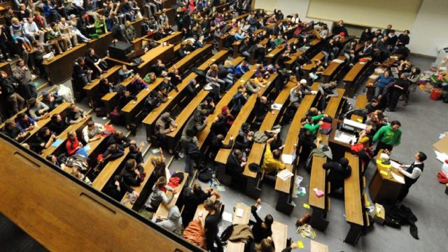 Απόφαση – φωτιά για τα πανεπιστήμια