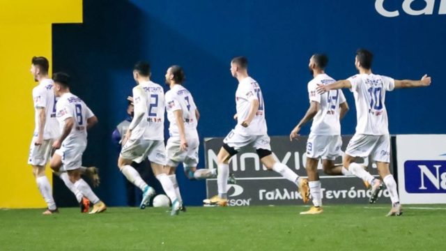Super League: Ματσάρα στο Αγρίνιο και «διπλό» με ανατροπή για τον ΠΑΣ