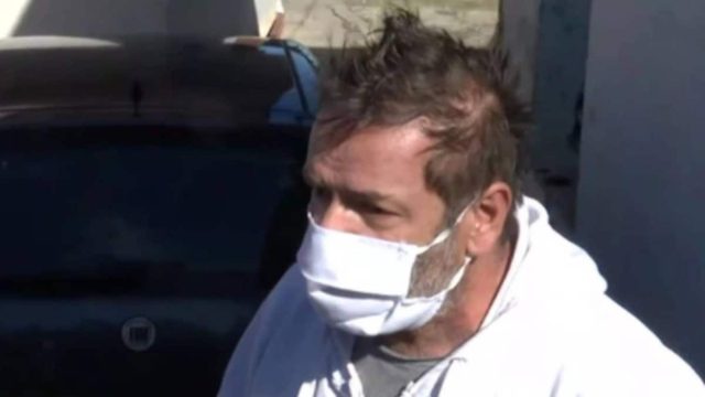 Θήβα: Εισήχθει στο νοσοκομείο ο πατέρας της 16χρονης που πέθανε από κορωνοϊό (Video)