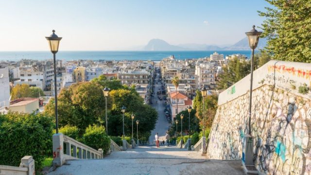 Η φωτογραφία της ημέρας: Σκάλες Αγίου Νικολάου – Mία από τις πιο χαρακτηριστικές τοποθεσίες της Πάτρας