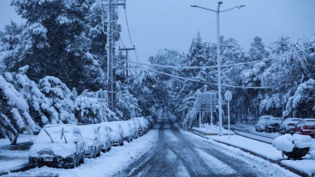Κακοκαιρία “Μήδεια”: Πότε θα γίνει η πλήρης αποκατάσταση της ηλεκτροδότησης σε όλη την Αττική