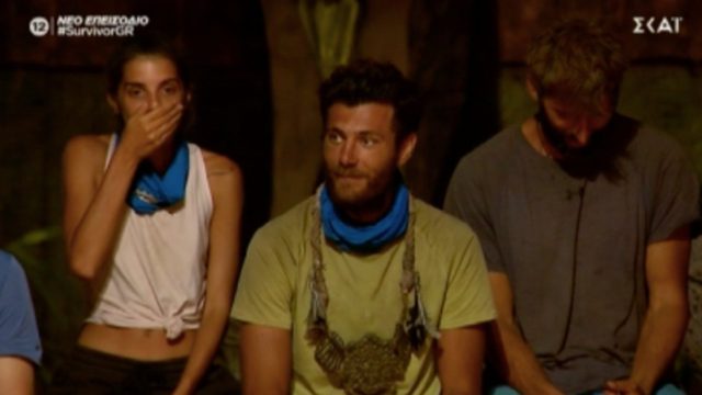 Survivor 4: Ξανά εμετικοί οι «Μπλε» – Άρχισαν να γελάνε με την Ανθή Σαλαγκούδη