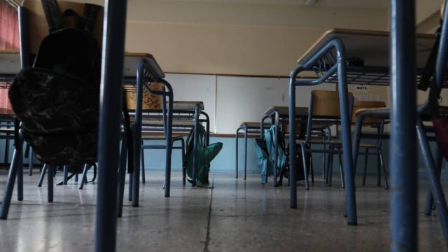 Lockdown: “Δεν υπάρχει εισήγηση για τους ειδικούς για το κλείσιμο των σχολείων”
