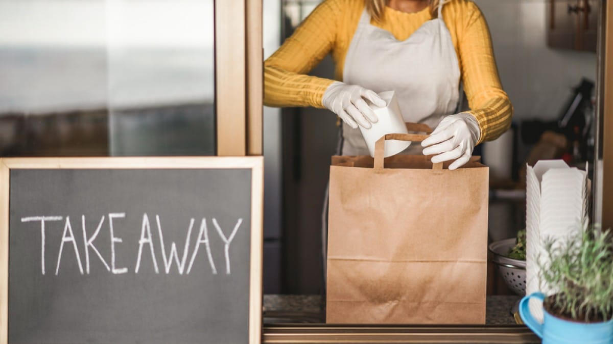 Κορωνοϊός-Lockdown: Αλαλούμ με το take away – Τι ισχύει τελικά σε Αθήνα, Θεσσαλονίκη και Χαλκιδική