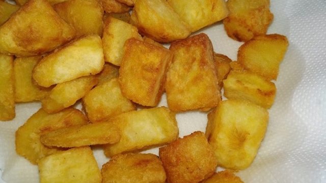 Σπιτικές προτηγανισμένες πατάτες για κατάψυξη