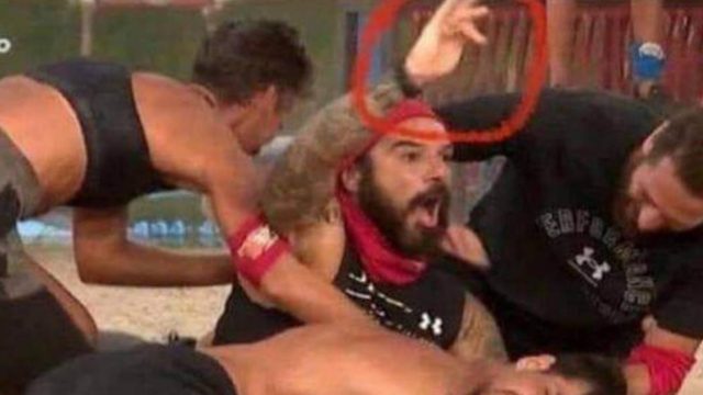 Survivor 4: “Κύριος” ο Ντάφυ – Μοίραζε “μεσαία δάχτυλα” μετά τη νίκη των κόκκινων!