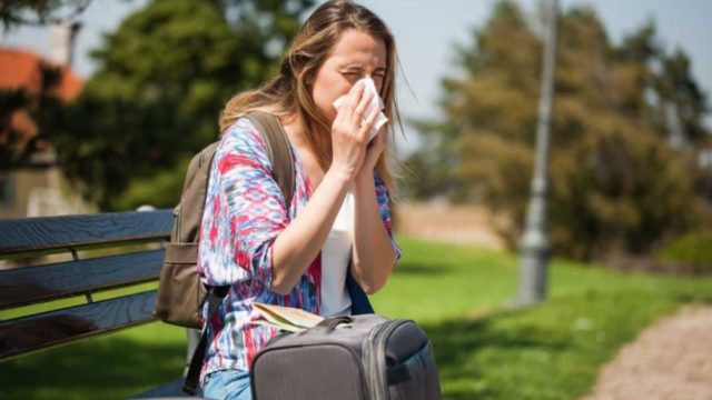 5 τροφές που επιδεινώνουν τη γρίπη και το κρυολόγημα