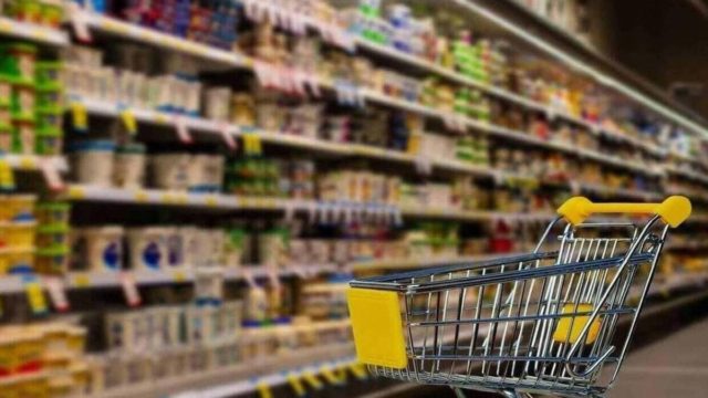 Θεσσαλονίκη: Θετική στον κορωνοϊό “έσπασε” την καραντίνα για να κλέψει σούπερ μάρκετ