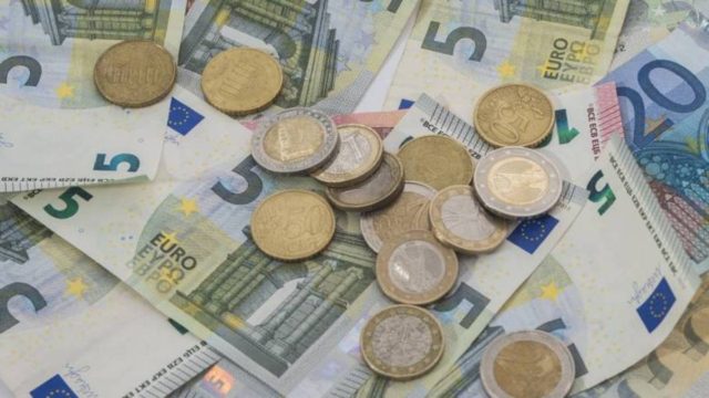 Εκκρεμείς συντάξεις: Η προκαταβολή και τα ποσά