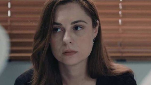 8 Λέξεις: “Τι λες; Ακούς τι λες;” – Βικτώρια και Εύα τσακώνονται για τον μικρό Άγγελο