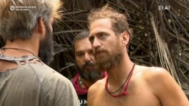 Survivor 4: Πανικός στην παραλία – Αλέξης, «Ντάφυ» και Κώστας πήγαν να πλακωθούν από τα πρώτα πέντε λεπτά