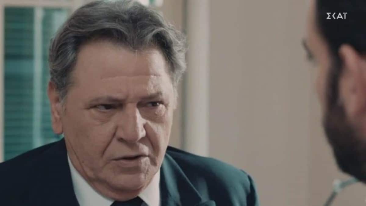 8 Λέξεις: Ο Άκης θέλει να πάρει το παιδί από την Σμαράγδα