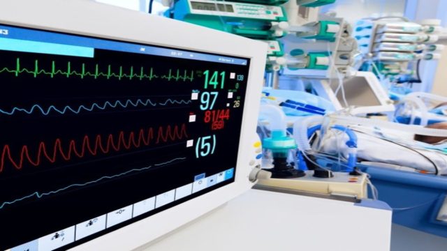 Νεκρός από κορωνοϊό 44χρονος χωρίς υποκείμενα νοσήματα!