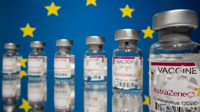 Κορωνοϊός: «Πόλεμος» Ευρωπαϊκής Ένωσης-AstraZeneca – Απειλεί να αποκλείσει τις εξαγωγές του εμβολίου της (Video)