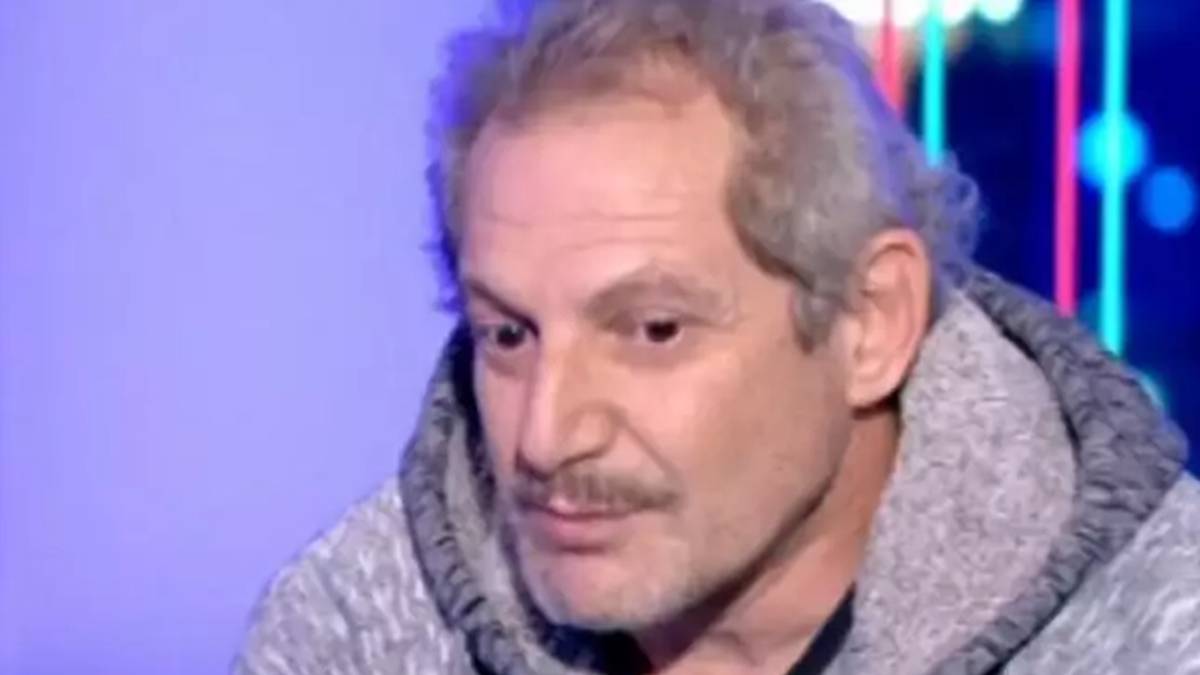 Σωτήρης Ταχτσόγλου: Κρεμάστηκα από το μπαλκόνι και έπεσα από τον τρίτο όροφο