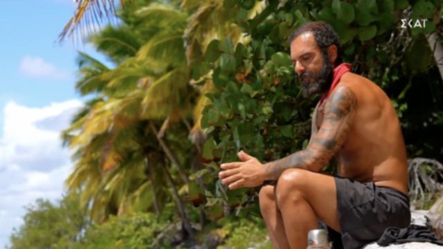 Kαταγγελία για τον Τριαντάφυλλο στο Survivor – «Το πρωί πίνει αγιασμό και το βράδυ δέρνει…» (ΦΩΤΟ)