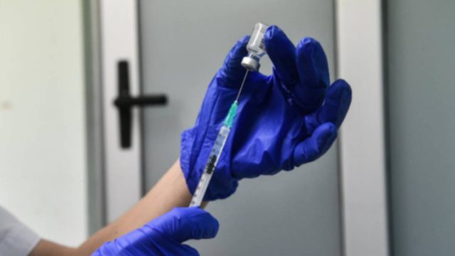 Πέθανε 23χρονος Έλληνας φοιτητής αφού έκανε το εμβόλιο της AstraZeneca