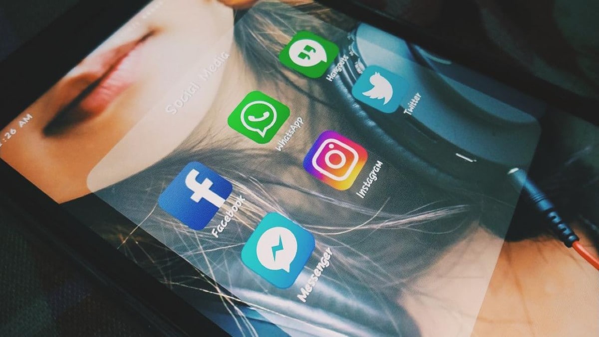 «Κατέρρευσαν» Facebook, Messenger, Instagram και WhatsApp