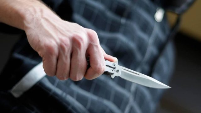 Συναγερμός στα Χανιά: Άνδρας δέχτηκε επίθεση με μαχαίρι – Πολλαπλά τα τραύματα που υπέστη